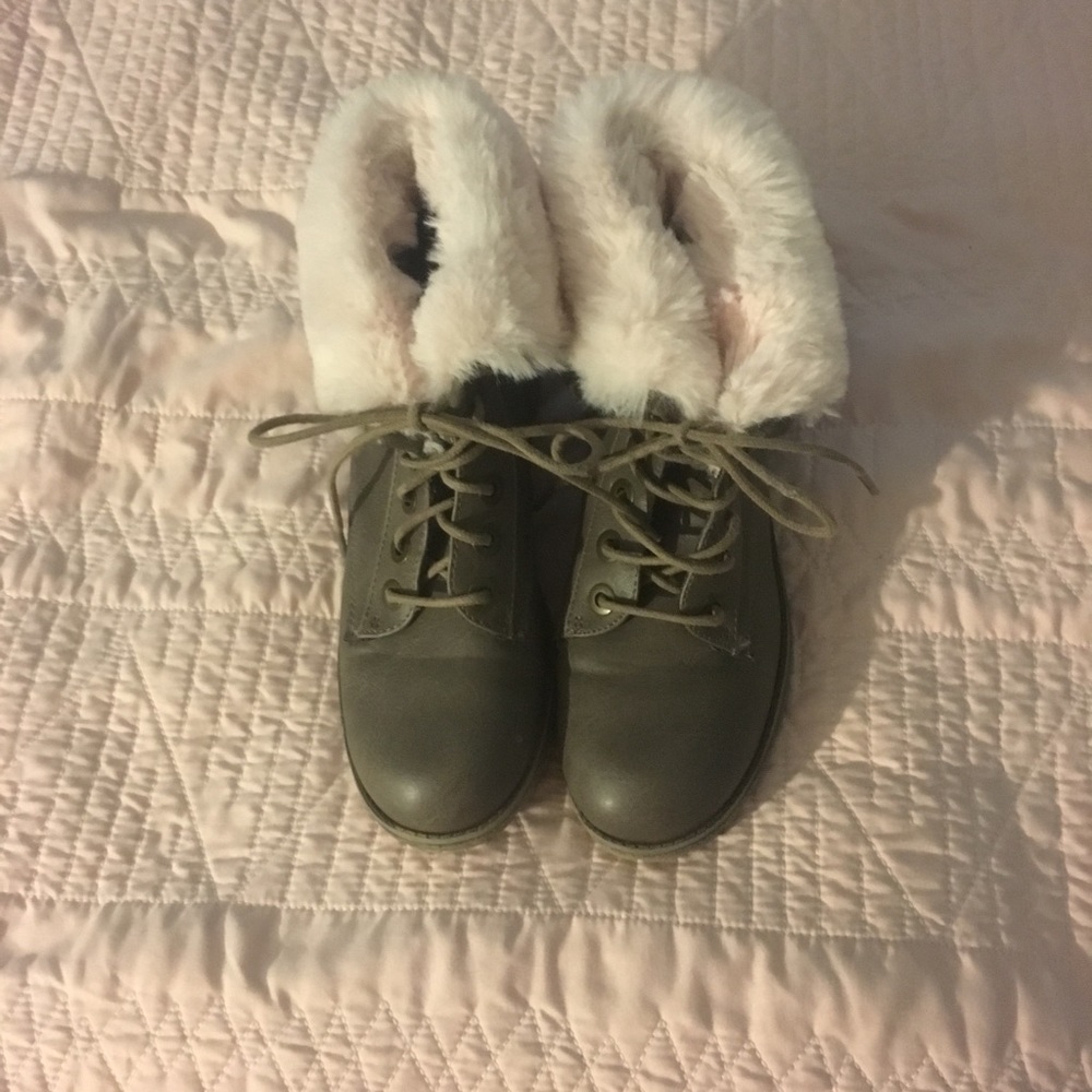 Justice boots